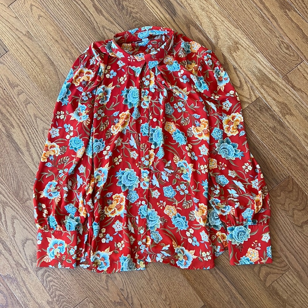 Fall floral blouse 🍁